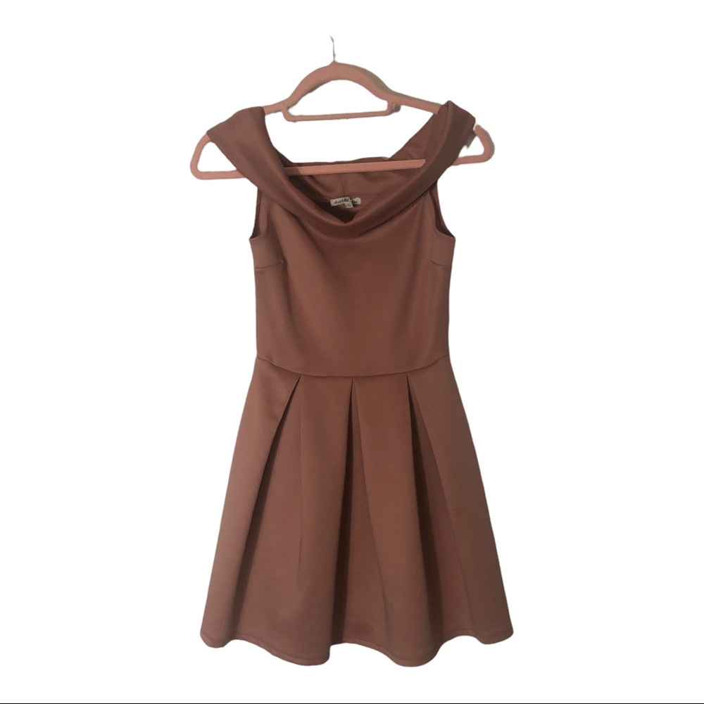Charlotte Russe, Dark Peach, off shoulder, pleated, size XS, EUC